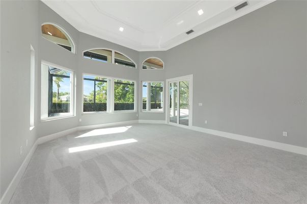Empty room, Interior, Recessed Lighting