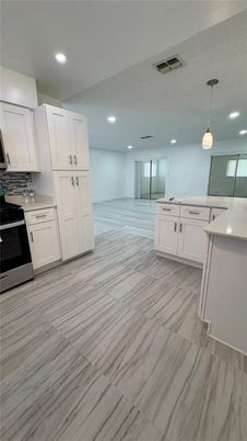 Interior, Kitchen, Pendant Lights, Recessed Lighting