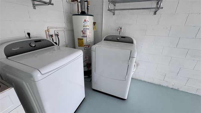 Interior, Utility Closets, Washer