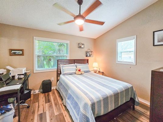 Bedroom, Home Office, Interior, Wood Texture Flooring