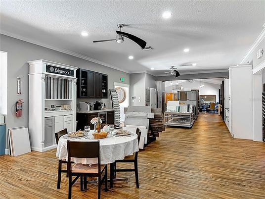 Dining room, Interior, Kitchen, Recessed Lighting, Wood Texture Flooring
