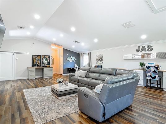 Interior, Living room, Recessed Lighting, Wood Texture Flooring