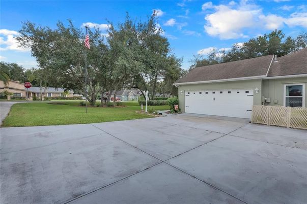 Backyard, Detached Garage, Exterior