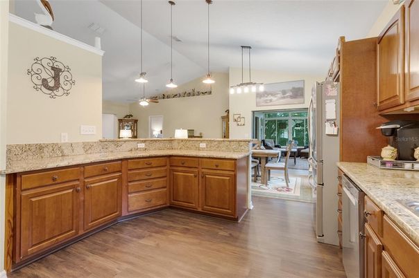 Dining room, Interior, Kitchen, Pendant Lights, Wood Texture Flooring