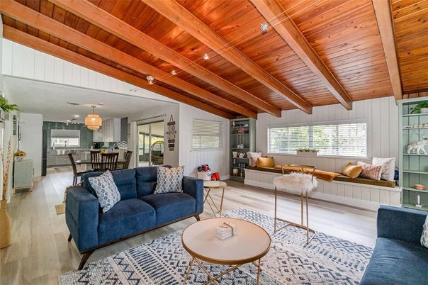 Chandelier, Dining room, Interior, Kitchen, Living room, Pendant Lights, Wooden Beams, Wooden Ceilings, Wood Texture Flooring