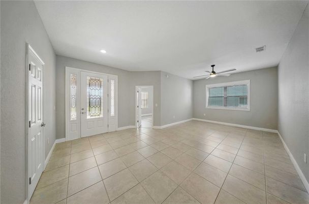 Empty room, Interior, Recessed Lighting
