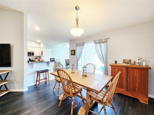 Dining room, Interior, Kitchen, Pendant Lights, Recessed Lighting, Wood Texture Flooring