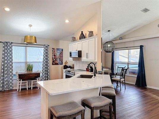 Dining room, Interior, Kitchen, Pendant Lights, Recessed Lighting, Wood Texture Flooring