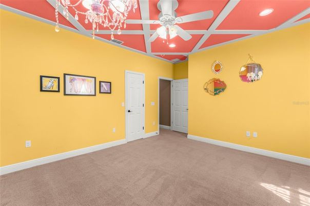 Empty room, Interior, Recessed Lighting