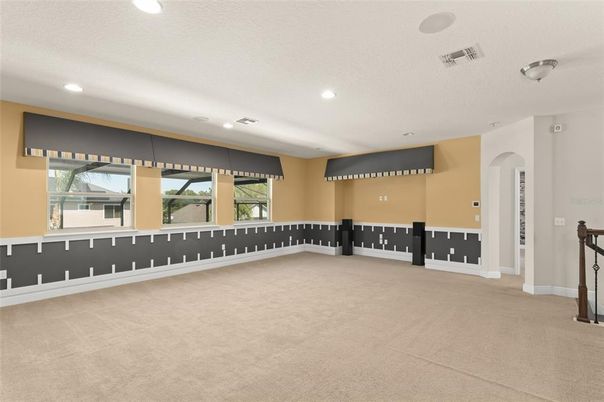 Empty room, Interior, Recessed Lighting