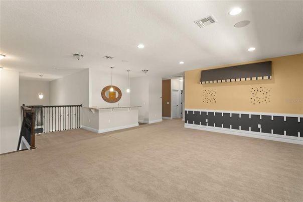 Empty room, Interior, Pendant Lights, Recessed Lighting