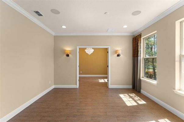 Empty room, Interior, Recessed Lighting, Wood Texture Flooring