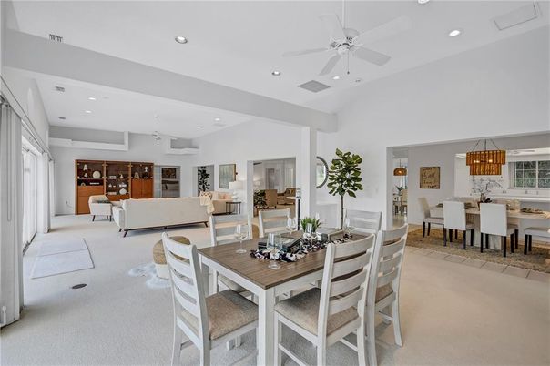 Dining room, Interior, Living room, Pendant Lights, Recessed Lighting