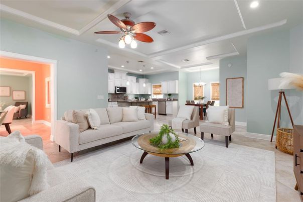 Dining room, Interior, Kitchen, Living room, Pendant Lights, Recessed Lighting, Stainless Steel Appliances