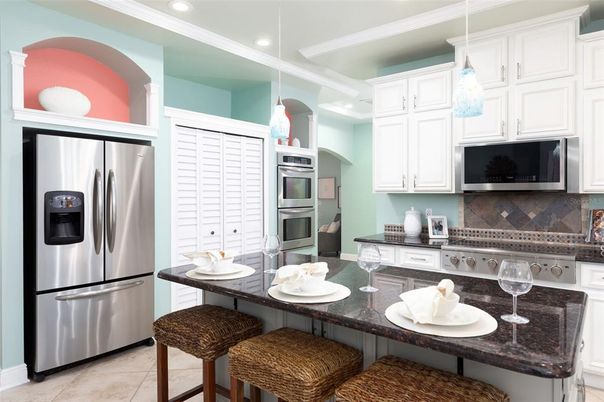 Interior, Kitchen, Pendant Lights, Recessed Lighting, Stainless Steel Appliances
