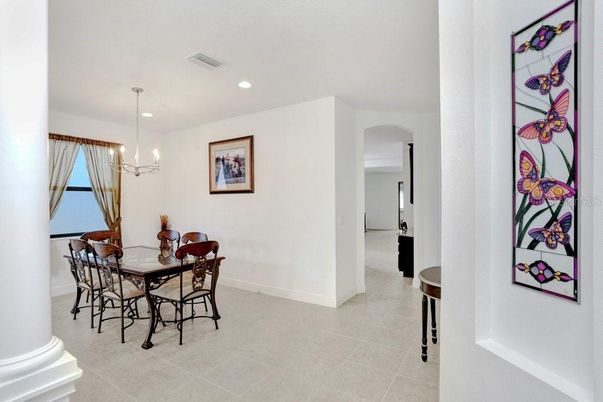 Chandelier, Dining room, Interior, Recessed Lighting