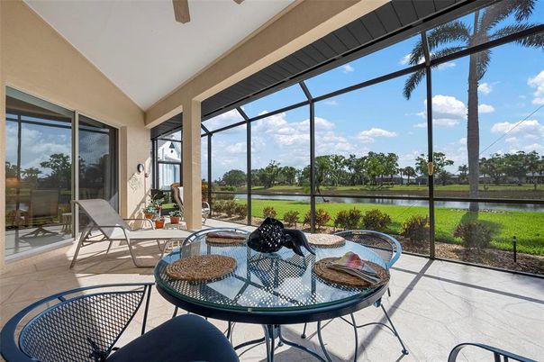 Glass Ceilings, Interior, Sun Room, Water