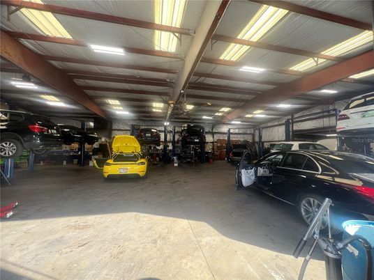 Garage, Interior