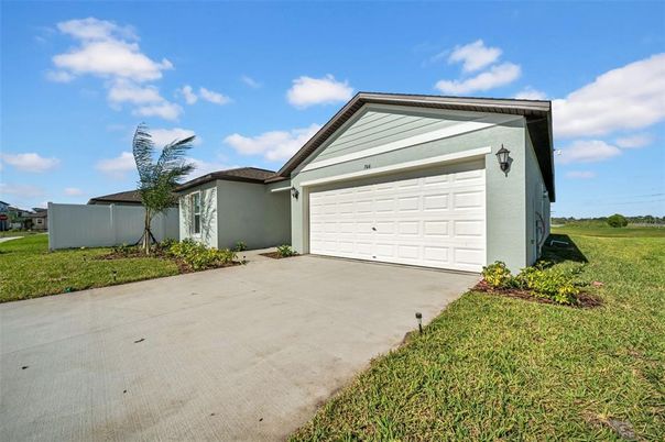 Detached Garage, Exterior
