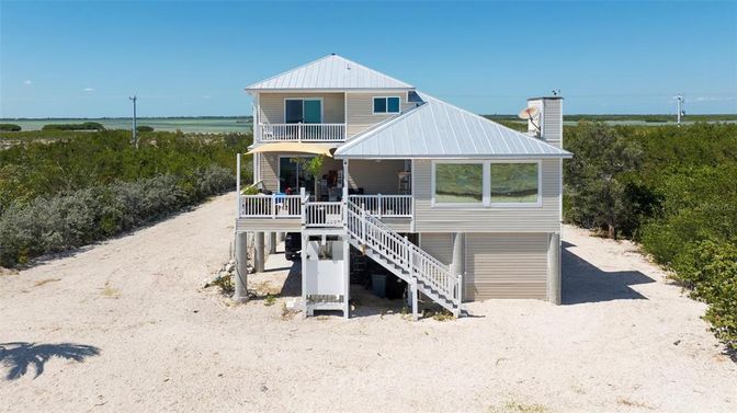 Backyard, Exterior, Water