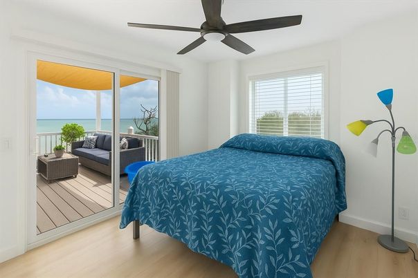 Bedroom, Interior, Water, Wood Texture Flooring