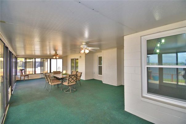 Dining room, Interior