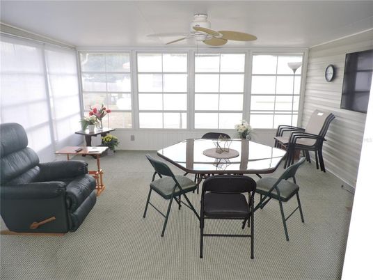 Dining room, Interior