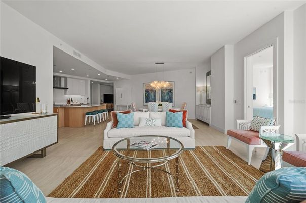 Chandelier, Dining room, Interior, Kitchen, Living room, Pendant Lights, Recessed Lighting