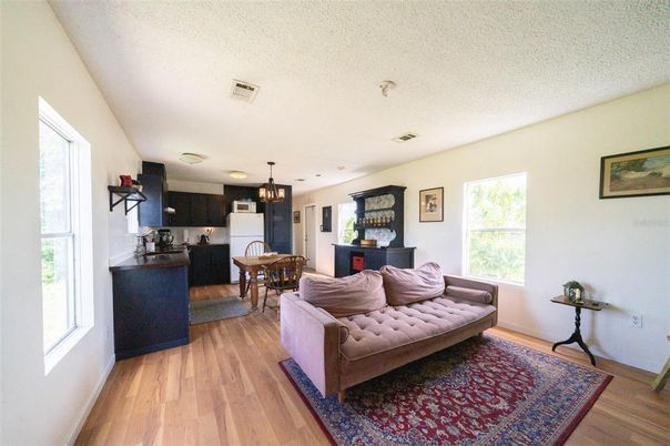 Chandelier, Dining room, Interior, Kitchen, Pendant Lights, Wood Texture Flooring