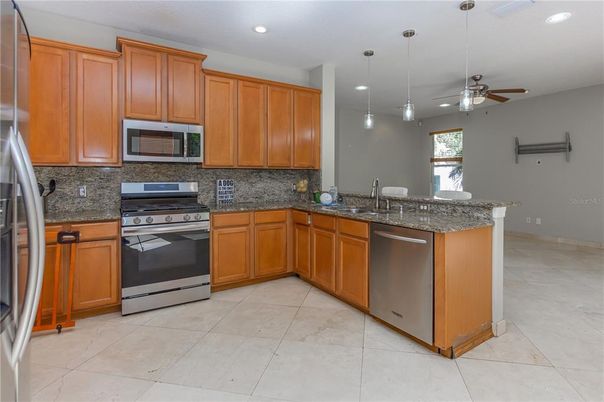 Interior, Kitchen, Pendant Lights, Recessed Lighting, Stainless Steel Appliances