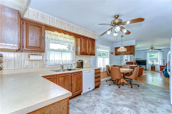 Dining room, Interior, Kitchen, Pendant Lights