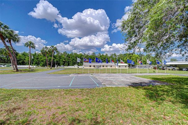 Exterior, Tennis Courts