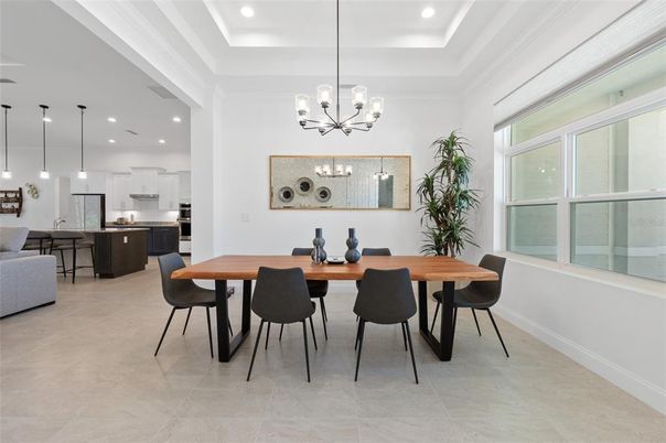 Dining room, Interior, Kitchen, Pendant Lights, Recessed Lighting, Stainless Steel Appliances