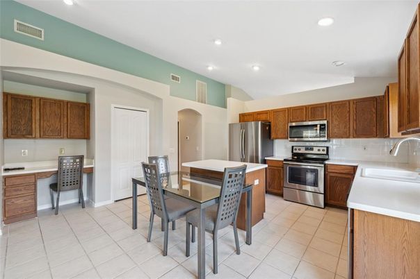 Dining room, Interior, Kitchen, Recessed Lighting, Stainless Steel Appliances