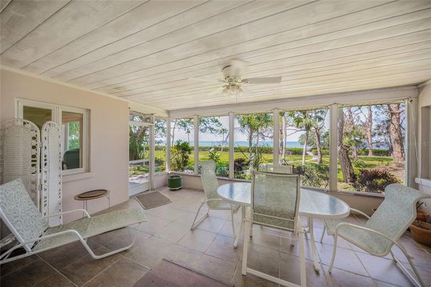 Dining room, Interior, Sun Room