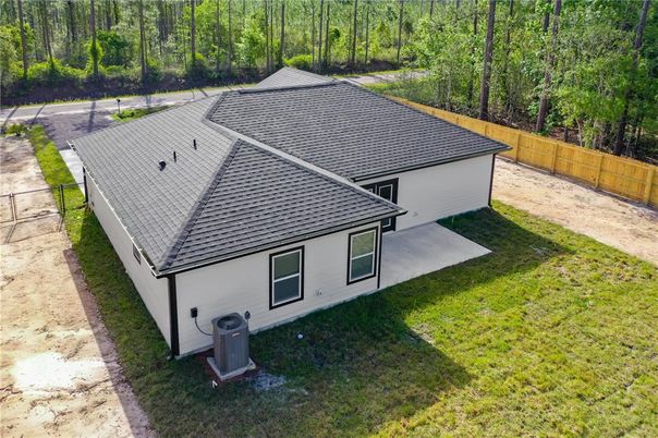 Exterior, Drone
