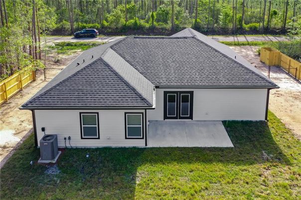 Exterior, Drone