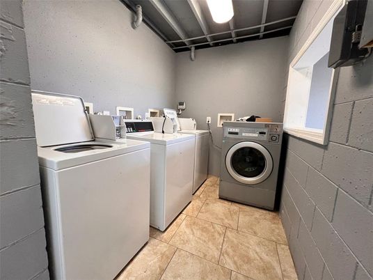 Interior, Washer