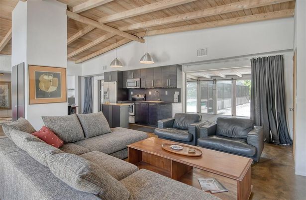 Interior, Kitchen, Living room, Pendant Lights, Stainless Steel Appliances, Wooden Beams, Wooden Ceilings
