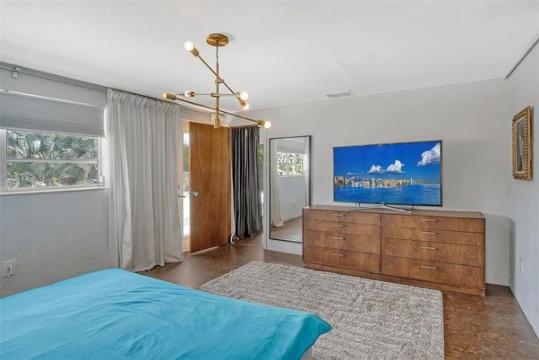 Bedroom, Interior, Pendant Lights