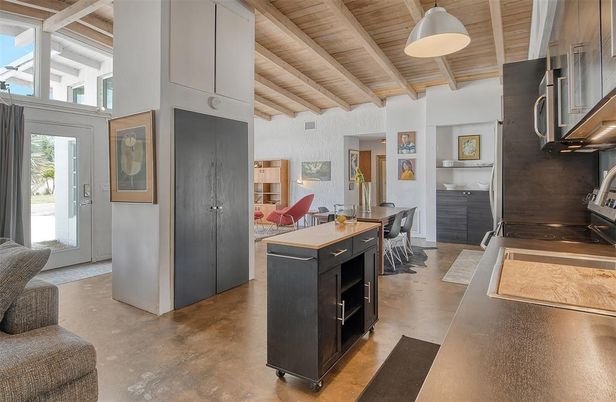 Dining room, Interior, Kitchen, Wooden Beams, Wooden Ceilings
