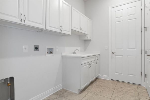 Interior, Washer
