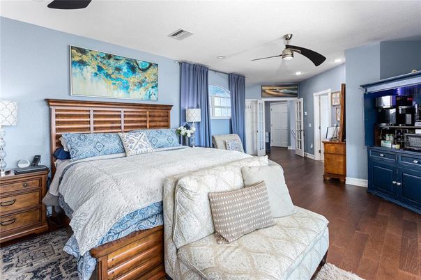Bedroom, Interior, Recessed Lighting, Wood Texture Flooring