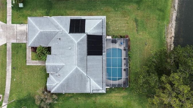 Exterior, Drone