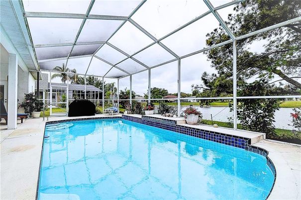 Glass Ceilings, Interior, Pool, Sun Room, Water