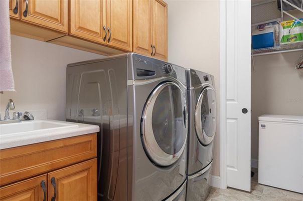 Interior, Washer