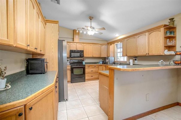 Interior, Kitchen, Recessed Lighting