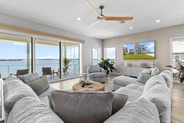 Interior, Living room, Recessed Lighting, Water, Wood Texture Flooring
