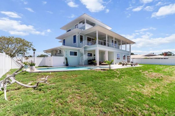 Backyard, Exterior, Pool
