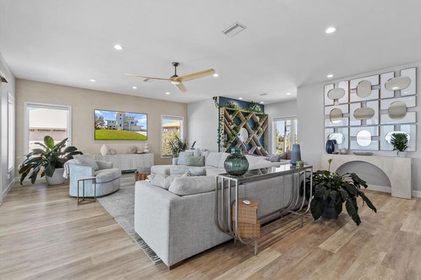 Interior, Living room, Recessed Lighting, Wood Texture Flooring